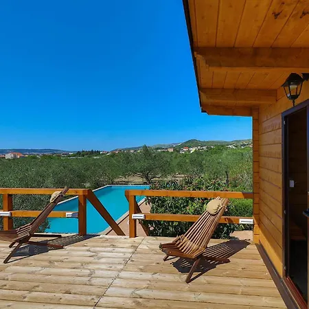 Stunning In With Sauna Prázdninový dům Kaštel Novi
