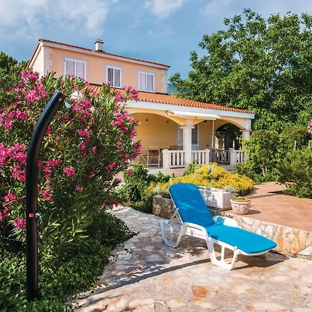 4 Bedroom Stunning In Kastel Novi * Kastela