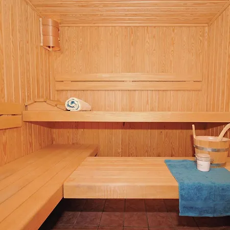4 Bedroom Stunning In Kastel Novi Kaštela