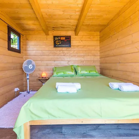 4 Bedroom Stunning In Kastel Novi * Kastela