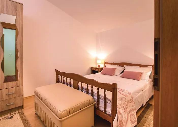 Prázdninový dům Stunning In With Sauna Kaštel Novi